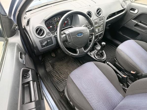 Ford Fusion I Рестайлинг с пробегом 2008 года, цена 399 000 рублей, 171450 км, хэтчбек, Автокод Объявления
