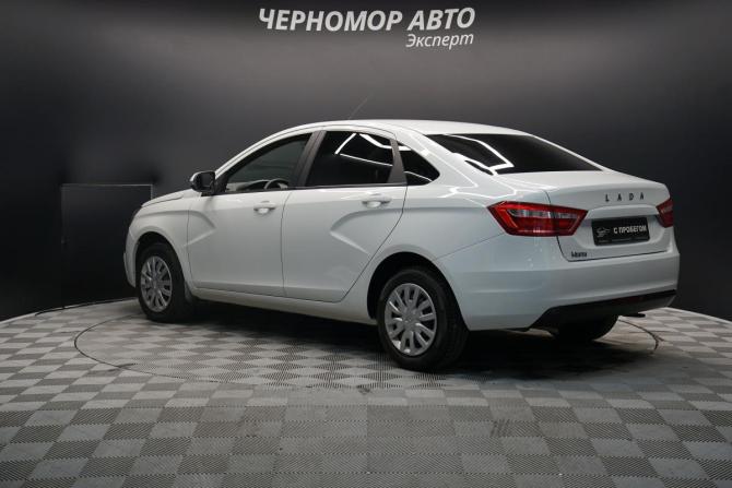 Lada (ВАЗ) Vesta I с пробегом 2022 года, цена 1 140 000 рублей, 59000 км, седан, Автокод Объявления