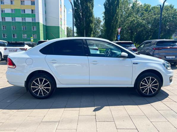 Volkswagen Polo V Рестайлинг с пробегом 2016 года, цена 985 500 рублей, 161010 км, седан, Автокод Объявления
