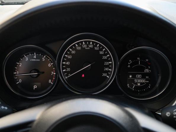 Mazda 6 III (GJ) Рестайлинг 2 с пробегом 2021 года, цена 2 590 000 рублей, 93885 км, седан, Автокод Объявления