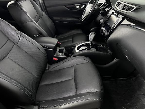 Nissan Qashqai II с пробегом 2018 года, цена 1 650 000 рублей, 160161 км, внедорожник, Автокод Объявления