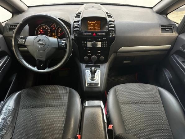 Opel Zafira B Рестайлинг с пробегом 2010 года, цена 480 000 рублей, 190732 км, минивэн, Автокод Объявления