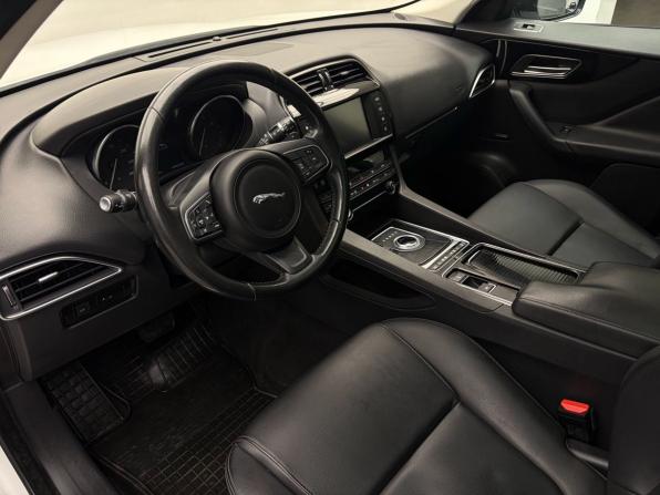 Jaguar F-Pace I с пробегом 2018 года, цена 2 419 900 рублей, 147173 км, внедорожник, Автокод Объявления