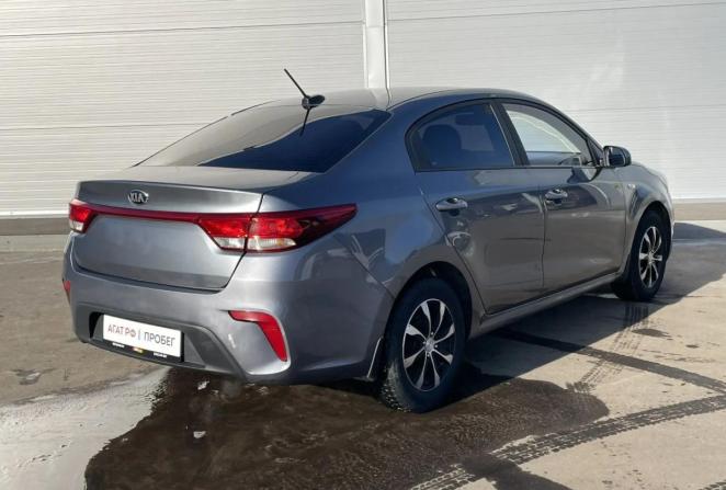 Kia Rio IV с пробегом 2017 года, цена 1 310 000 рублей, 82000 км, седан, Автокод Объявления