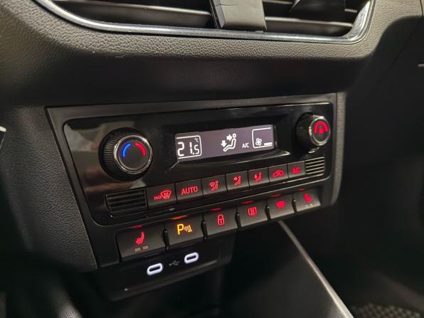 Volkswagen Polo VI с пробегом 2021 года, цена 1 550 000 рублей, 102560 км, лифтбек, Автокод Объявления