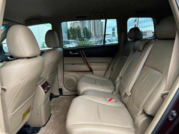 Toyota Highlander II (XU40) Рестайлинг с пробегом 2011 года, цена 1 997 300 рублей, 147752 км, внедорожник, Автокод Объявления