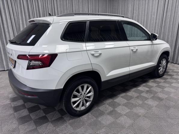 Skoda Karoq I с пробегом 2021 года, цена 1 733 000 рублей, 204960 км, внедорожник, Автокод Объявления