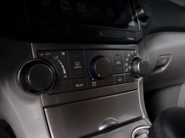 Toyota Highlander III (XU50) с пробегом 2014 года, цена 2 495 000 рублей, 208000 км, внедорожник, Автокод Объявления