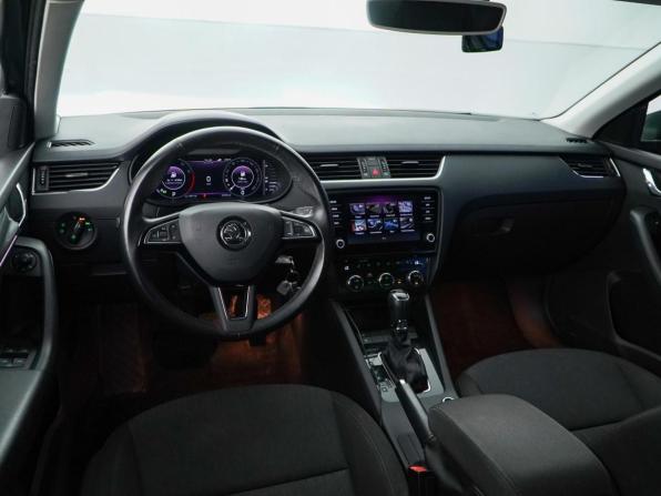 Skoda Octavia III (A7) Рестайлинг с пробегом 2020 года, цена 2 777 077 рублей, 53105 км, лифтбек, Автокод Объявления