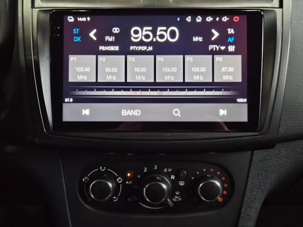 Renault Logan II с пробегом 2015 года, цена 650 000 рублей, 152578 км, седан, Автокод Объявления