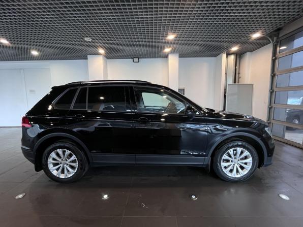 Volkswagen Tiguan II с пробегом 2020 года, цена 2 445 000 рублей, 95250 км, внедорожник, Автокод Объявления