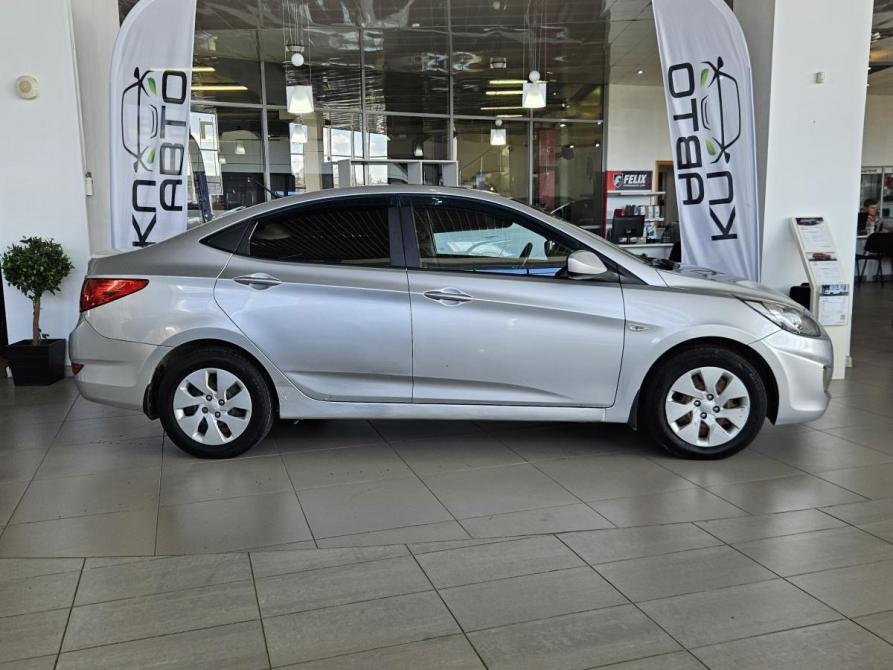 Hyundai Solaris I Курган  - изображение 7