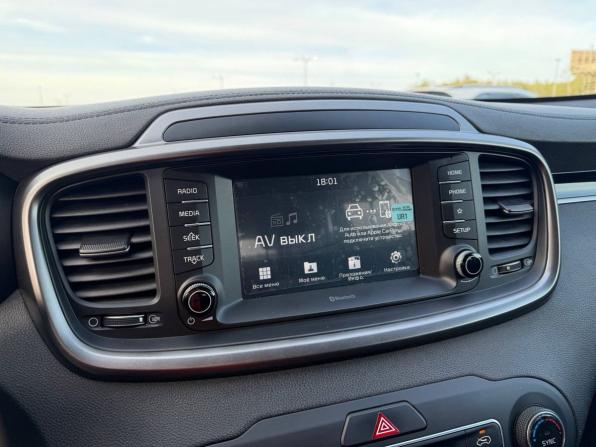 Kia Sorento III Prime Рестайлинг с пробегом 2018 года, цена 2 515 000 рублей, 127000 км, внедорожник, Автокод Объявления
