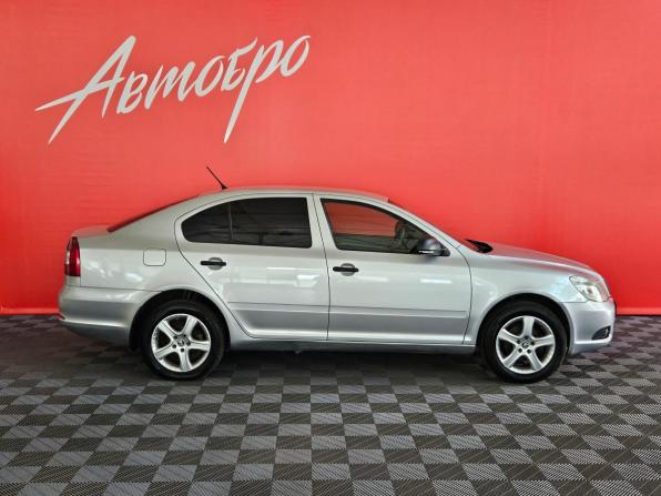 Skoda Octavia II (A5) Рестайлинг с пробегом 2012 года, цена 850 000 рублей, 155514 км, лифтбек, Автокод Объявления