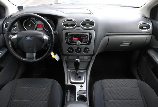 Ford Focus II Рестайлинг с пробегом 2011 года, цена 620 000 рублей, 204486 км, хэтчбек, Автокод Объявления