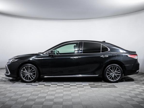 Toyota Camry VIII (XV70) Рестайлинг с пробегом 2023 года, цена 3 800 000 рублей, 28750 км, седан, Автокод Объявления