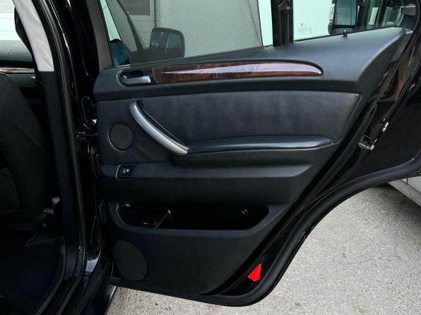 BMW X5 I (E53) Рестайлинг с пробегом 2004 года, цена 1 220 000 рублей, 370110 км, внедорожник, Автокод Объявления