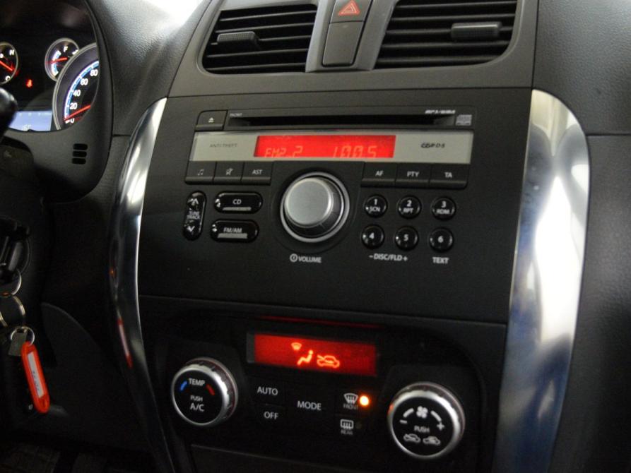 Suzuki SX4 I (Classic) Рестайлинг Санкт-Петербург  - изображение 11
