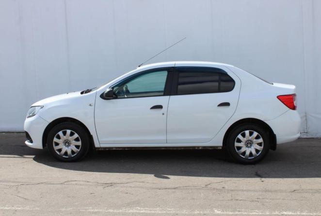 Renault Logan II с пробегом 2015 года, цена 650 000 рублей, 127605 км, седан, Автокод Объявления
