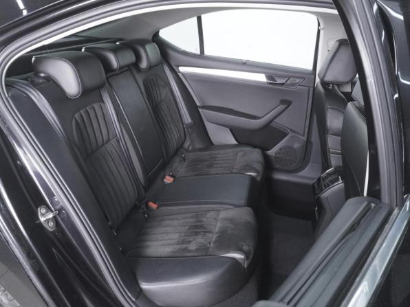 Skoda Superb III с пробегом 2015 года, цена 1 780 000 рублей, 159199 км, лифтбек, Автокод Объявления