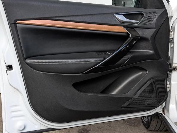 Lada (ВАЗ) Vesta I Рестайлинг (NG) с пробегом 2023 года, цена 1 290 000 рублей, 55000 км, седан, Автокод Объявления