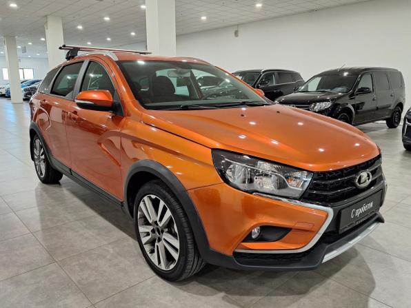 Lada (ВАЗ) Vesta I с пробегом 2018 года, цена 1 000 000 рублей, 61046 км, универсал, Автокод Объявления