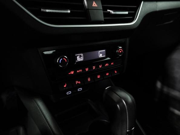 Volkswagen Polo VI с пробегом 2021 года, цена 1 999 500 рублей, 43000 км, лифтбек, Автокод Объявления