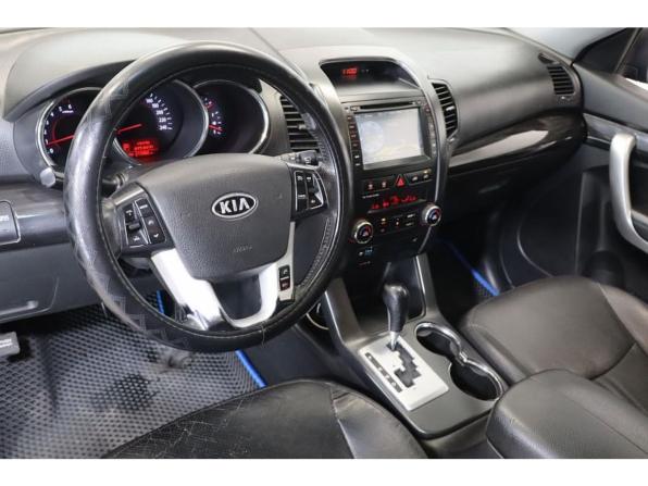 Kia Sorento II с пробегом 2010 года, цена 1 245 000 рублей, 217000 км, внедорожник, Автокод Объявления
