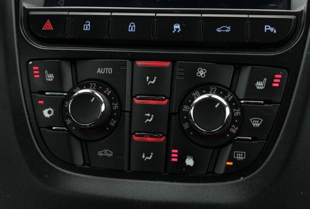 Opel Astra J Рестайлинг Саратов  - изображение 25