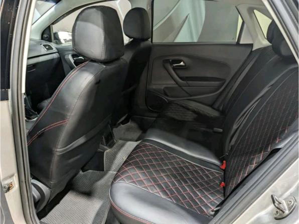 Volkswagen Polo V Рестайлинг с пробегом 2017 года, цена 995 000 рублей, 181000 км, седан, Автокод Объявления