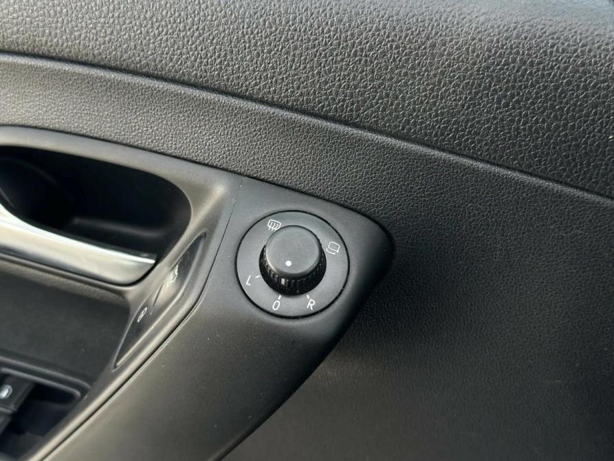 Volkswagen Polo V Рестайлинг Мурманск  - изображение 11