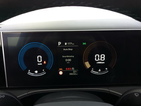 Hyundai Santa Fe IV Рестайлинг с пробегом 2023 года, цена 4 450 000 рублей, 38630 км, внедорожник, Автокод Объявления