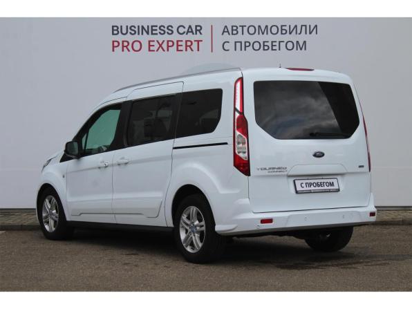 Ford Tourneo Connect II Рестайлинг с пробегом 2018 года, цена 1 700 000 рублей, 137276 км, компактвэн, Автокод Объявления