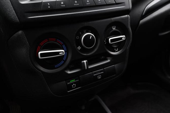Lada (ВАЗ) Granta I Рестайлинг с пробегом 2025 года, цена 949 000 рублей, 63162 км, седан, Автокод Объявления