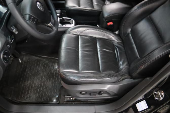 Volkswagen Tiguan I с пробегом 2010 года, цена 1 045 250 рублей, 257622 км, внедорожник, Автокод Объявления