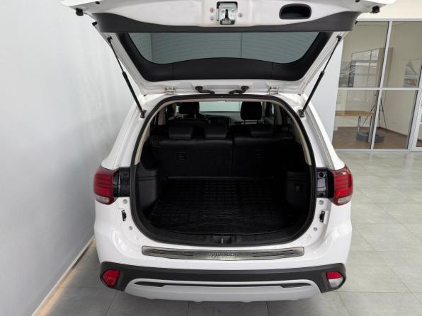 Mitsubishi Outlander III Рестайлинг 3 с пробегом 2020 года, цена 2 535 000 рублей, 103624 км, внедорожник, Автокод Объявления