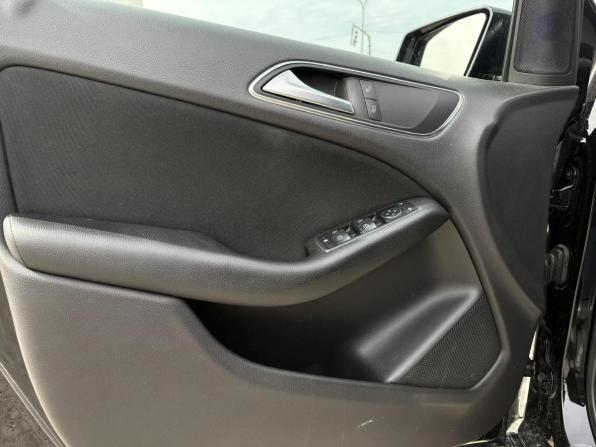 Mercedes-Benz B-Класс II (W246) с пробегом 2013 года, цена 1 270 000 рублей, 152902 км, хэтчбек, Автокод Объявления