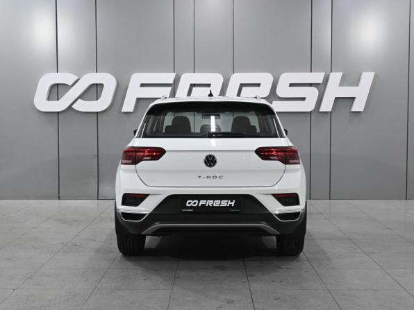 Volkswagen T-Roc I (China Market) с пробегом 2021 года, цена 2 359 000 рублей, 42770 км, внедорожник, Автокод Объявления