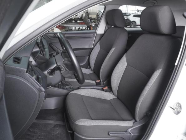 Skoda Rapid II с пробегом 2021 года, цена 1 580 000 рублей, 97952 км, лифтбек, Автокод Объявления