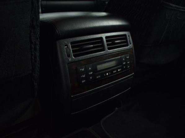 Toyota Land Cruiser 200 Series с пробегом 2007 года, цена 3 099 995 рублей, 450646 км, внедорожник, Автокод Объявления