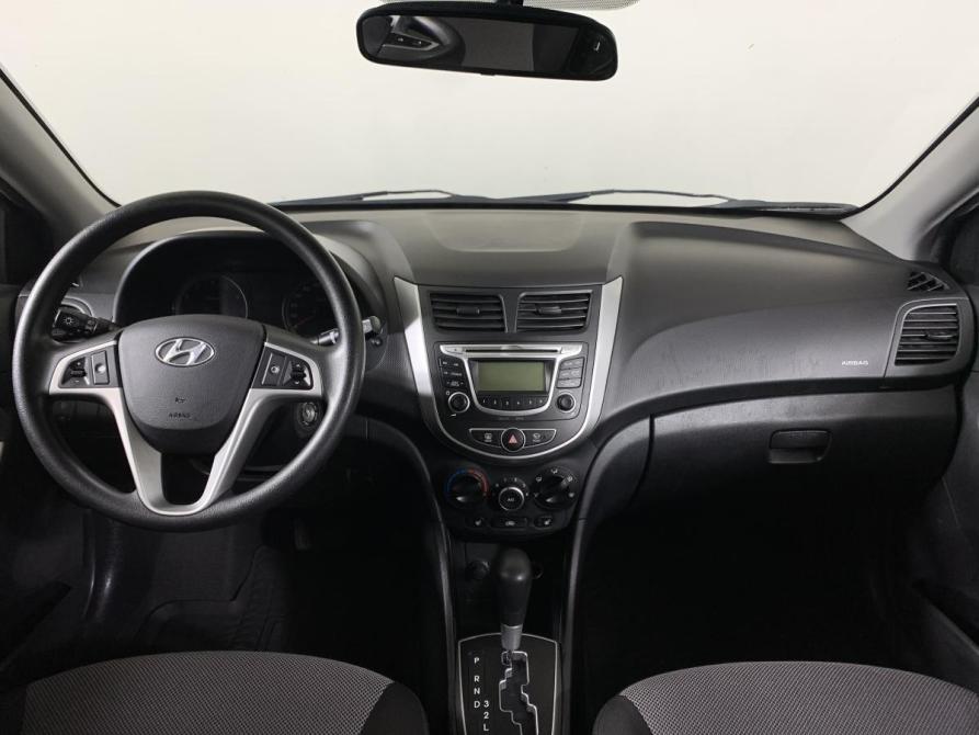 Hyundai Solaris I Москва  - изображение 12