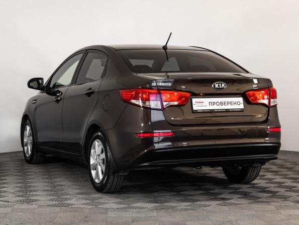 Kia Rio III Рестайлинг с пробегом 2016 года, цена 999 000 рублей, 215927 км, седан, Автокод Объявления