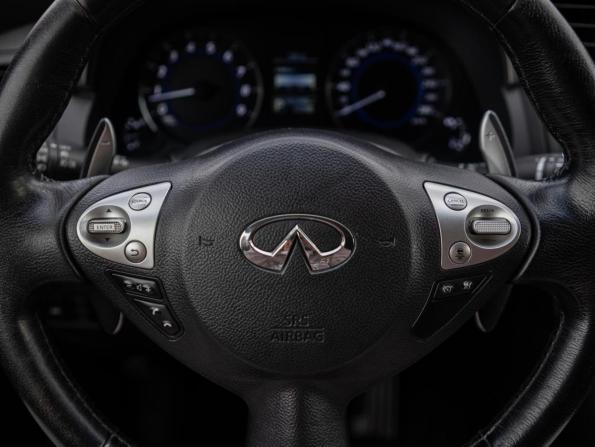 Infiniti QX70 с пробегом 2017 года, цена 2 749 000 рублей, 183890 км, внедорожник, Автокод Объявления