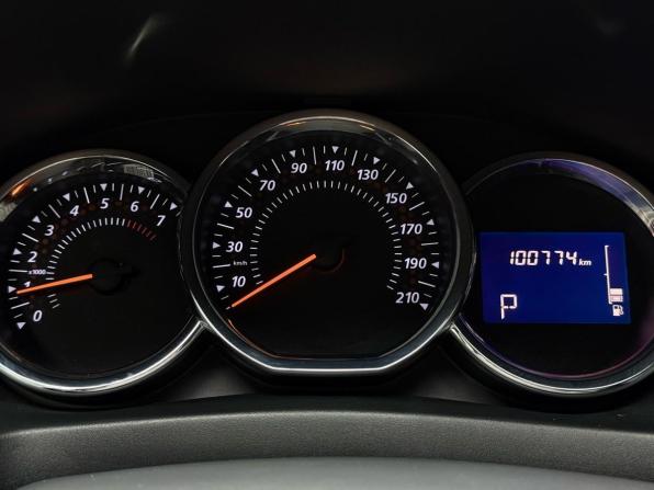 Renault Sandero II Рестайлинг с пробегом 2018 года, цена 1 069 000 рублей, 100773 км, хэтчбек, Автокод Объявления