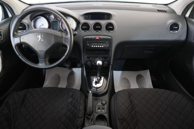 Peugeot 408 I с пробегом 2012 года, цена 599 000 рублей, 216000 км, седан, Автокод Объявления