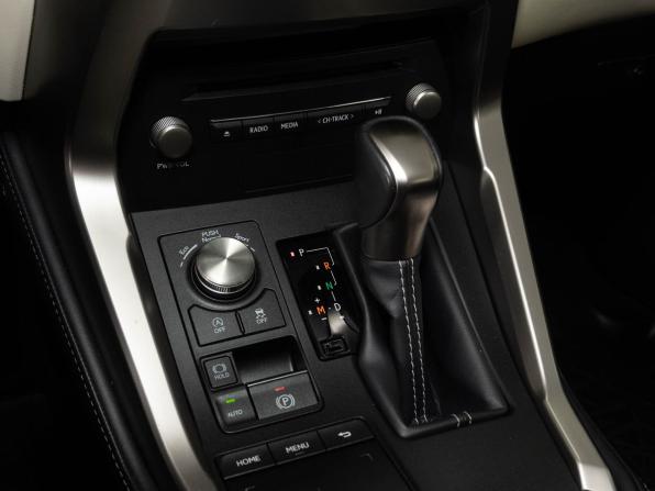 Lexus NX I Рестайлинг с пробегом 2020 года, цена 4 400 000 рублей, 25598 км, внедорожник, Автокод Объявления