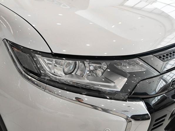 Mitsubishi Outlander III Рестайлинг 3 с пробегом 2022 года, цена 3 200 000 рублей, 48172 км, внедорожник, Автокод Объявления