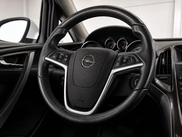 Opel Astra J с пробегом 2012 года, цена 809 000 рублей, 166675 км, хэтчбек, Автокод Объявления