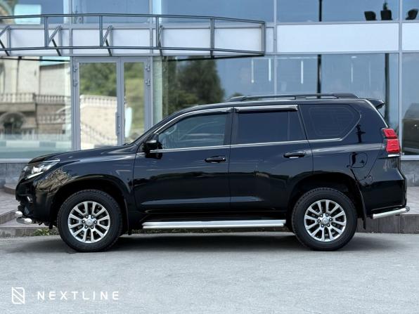 Toyota Land Cruiser Prado 150 Series Рестайлинг 2 с пробегом 2018 года, цена 5 290 000 рублей, 152000 км, внедорожник, Автокод Объявления