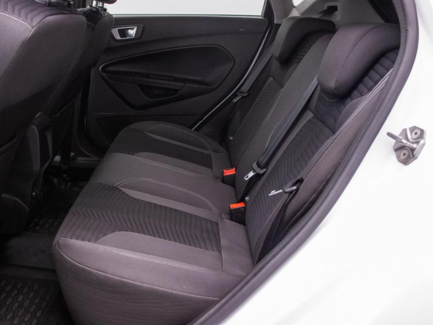 Ford Fiesta Mk6 Рестайлинг Москва  - изображение 12
